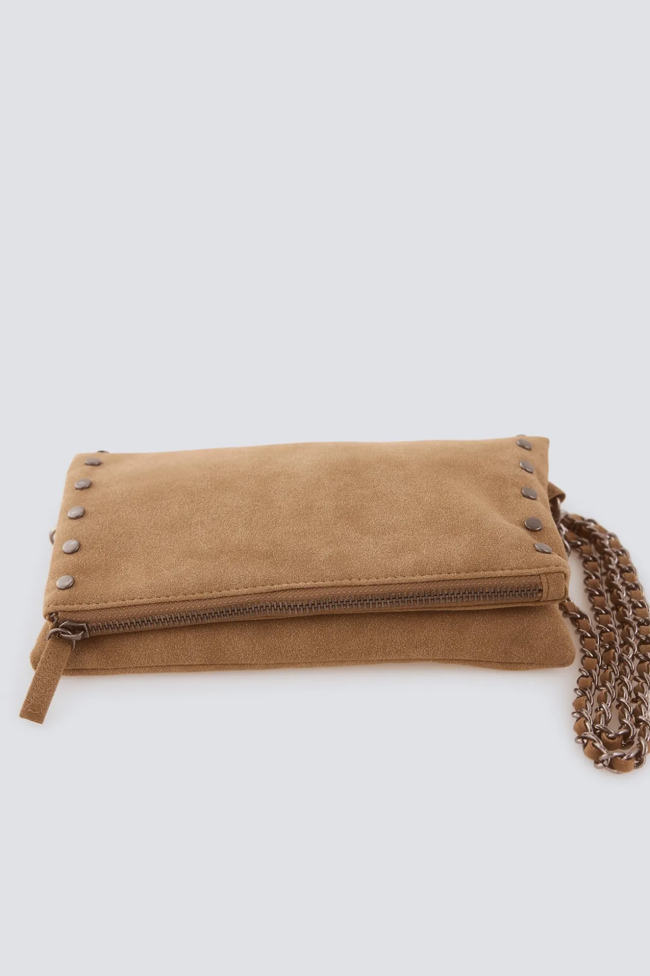 Sac bandoulière à clous