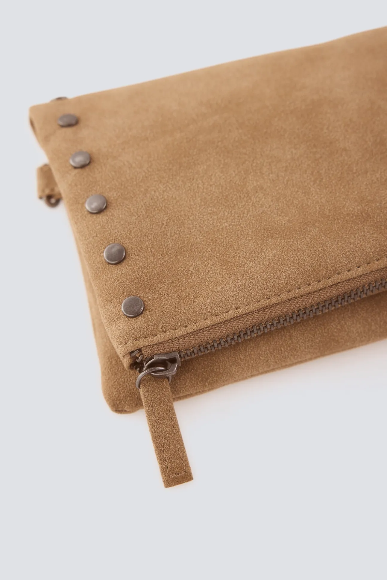 Sac bandoulière à clous
