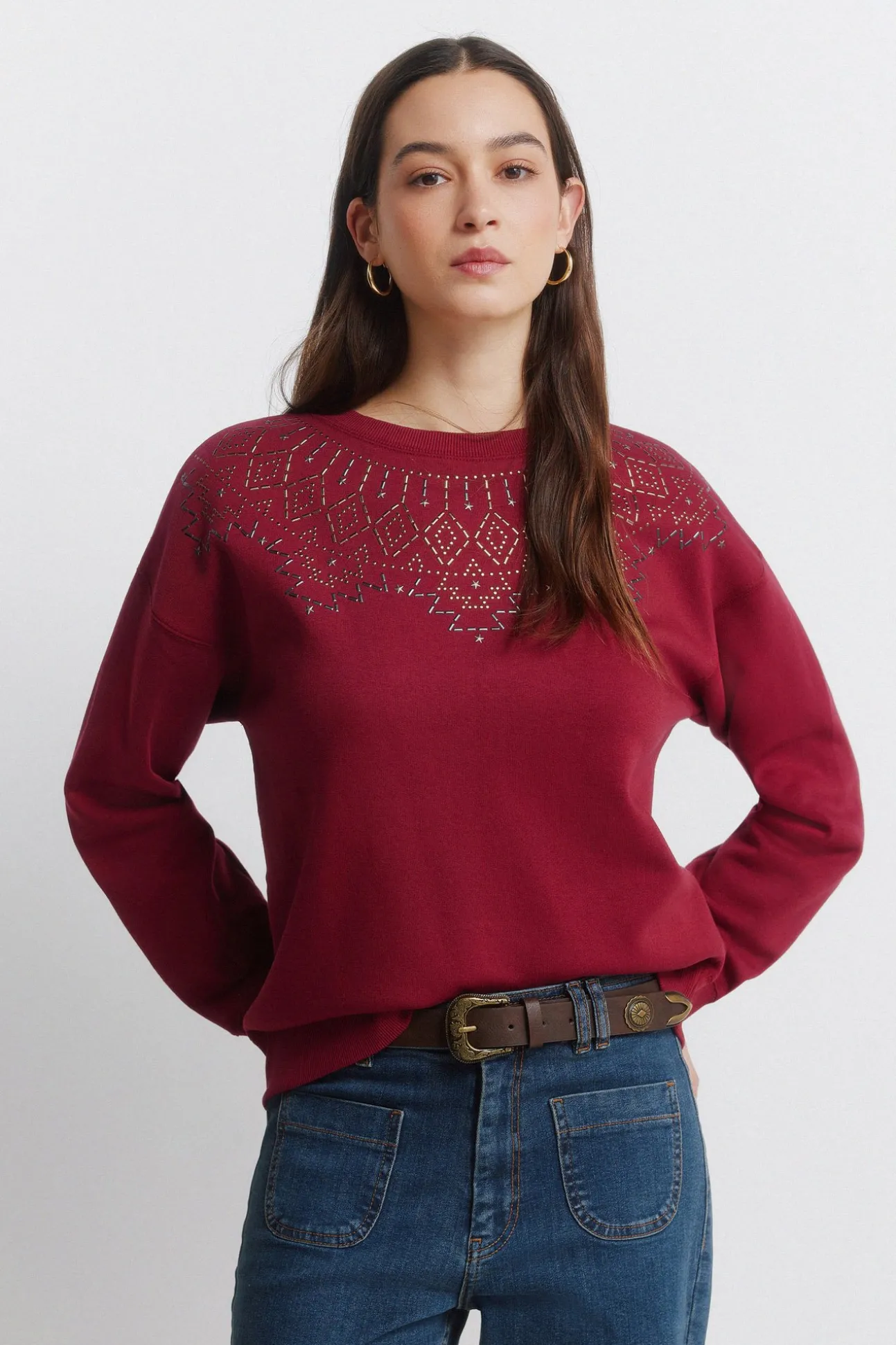 sweat-shirt à col bohème avec applications