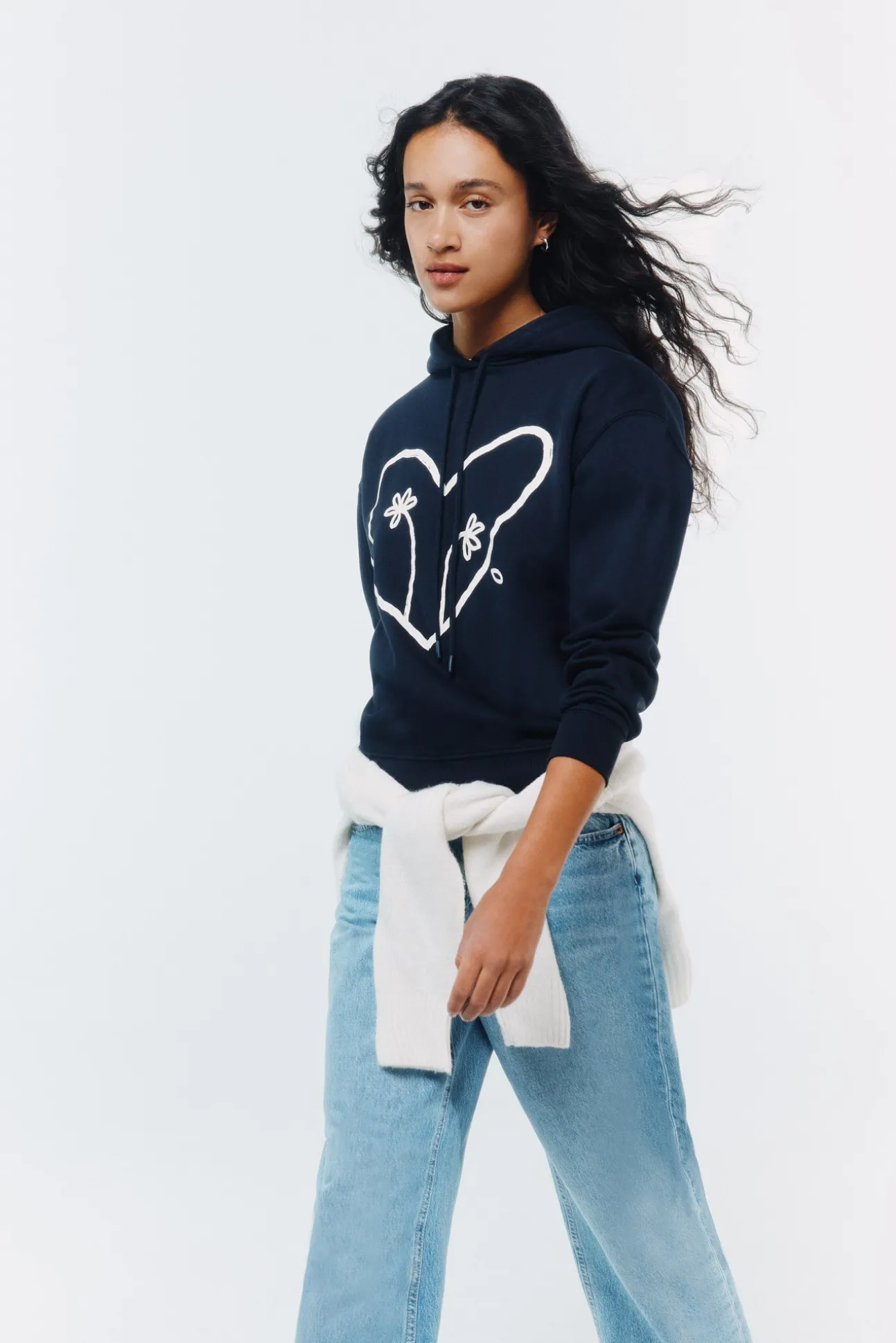 Sweat-shirt à deux fleurs