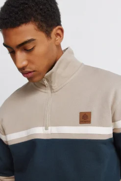 Sweat-shirt à fermeture à découpes