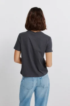 T-shirt &agrave; manches courtes &agrave; clous