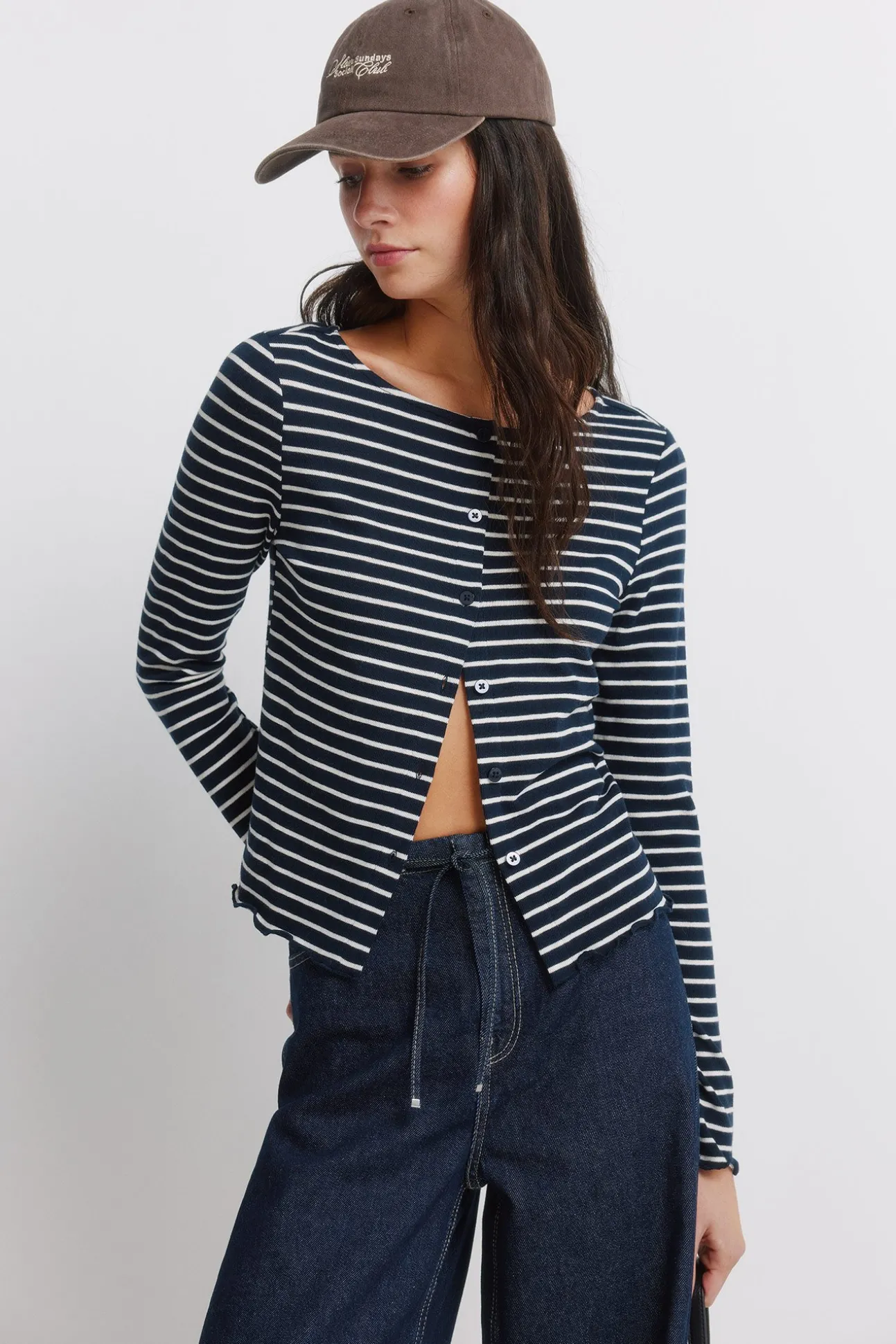 T-shirt à rayures avec boutons