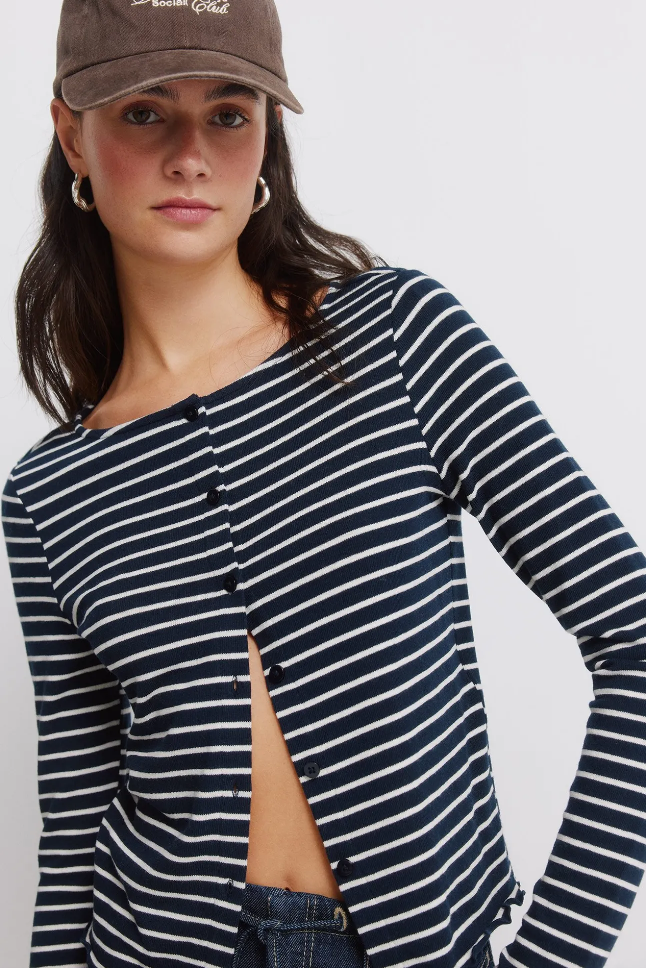 T-shirt à rayures avec boutons