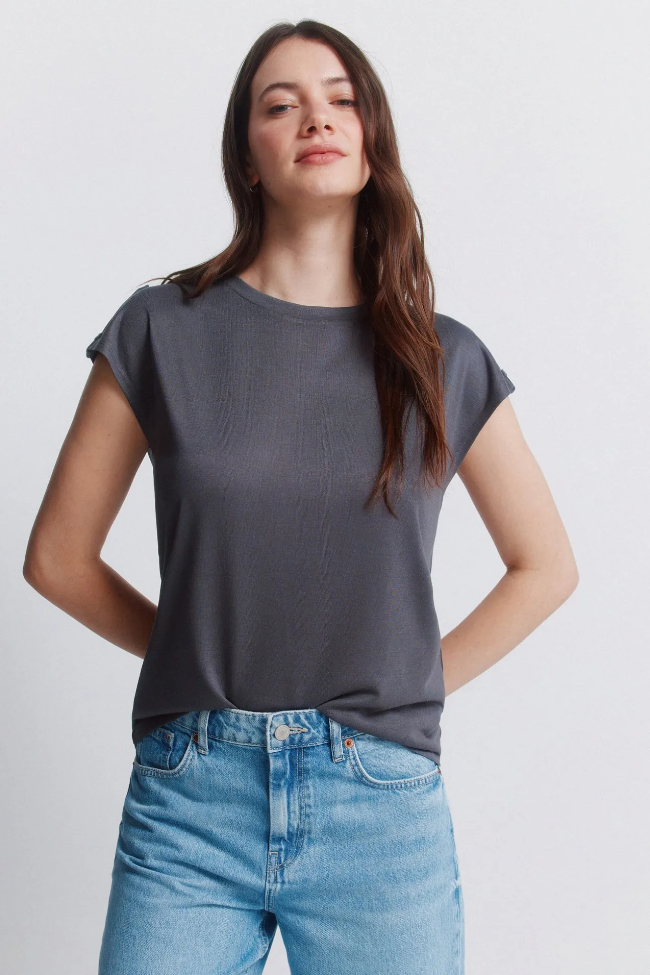 T-shirt basique à clous