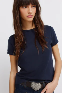 T-shirt basique ajust&eacute;