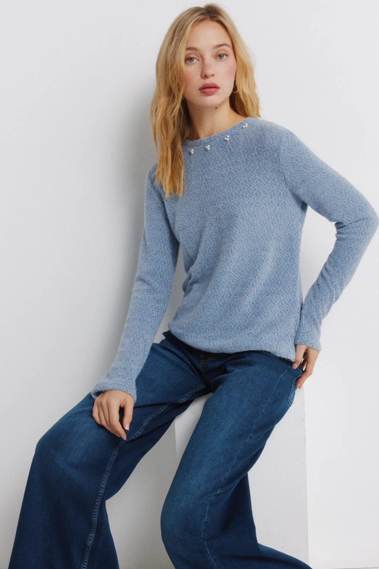 T-shirt chenille col fantaisie