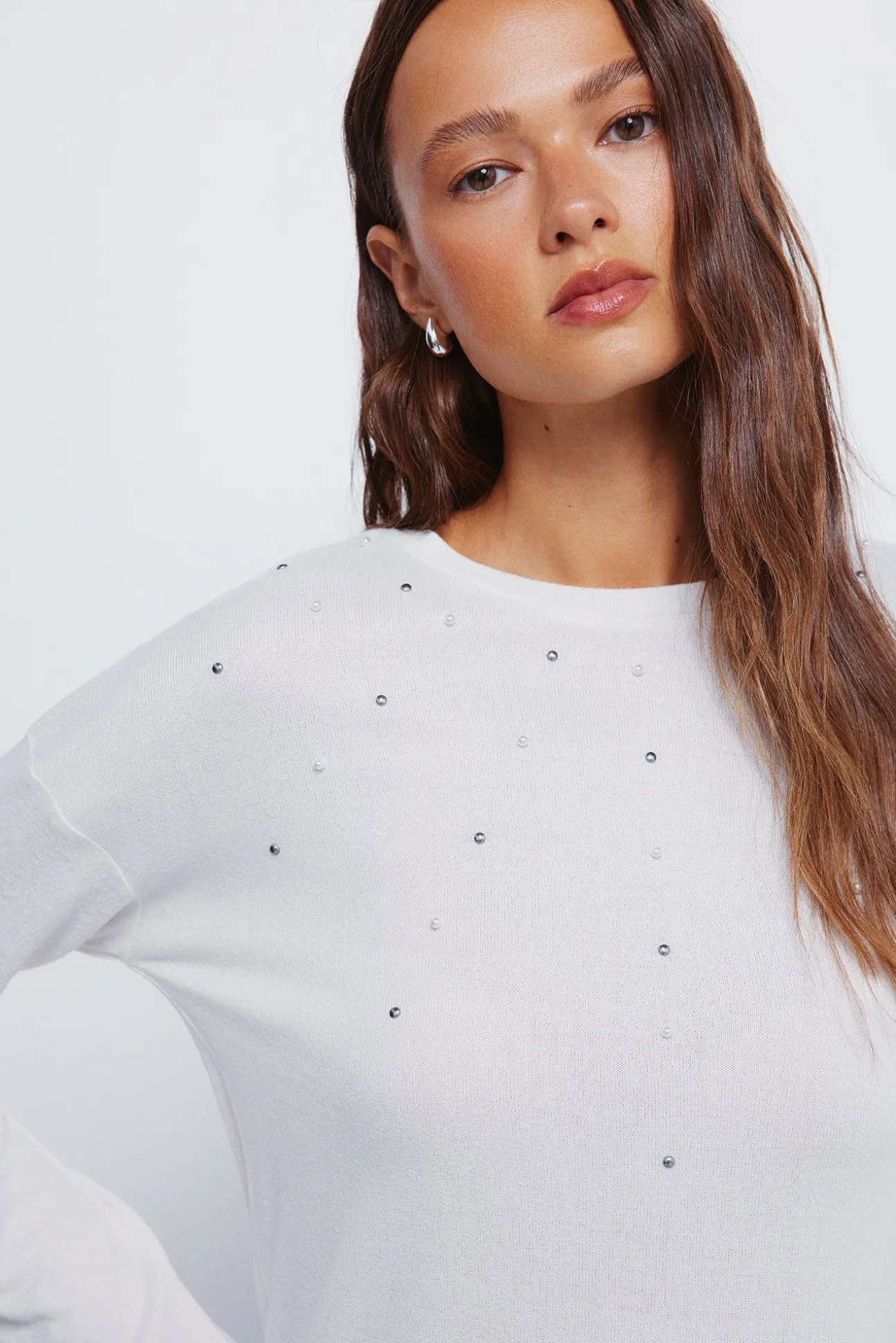 T-shirt clouté positionné