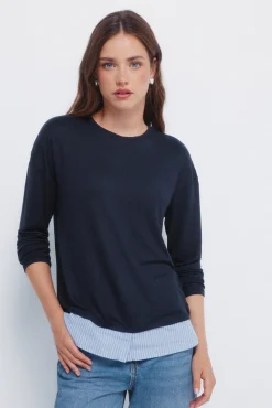 T-shirt combin&eacute;