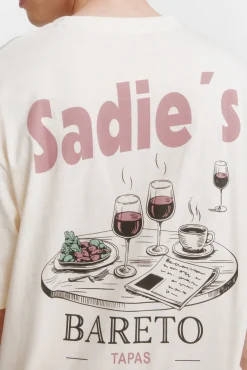 T-shirt d&eacute;contract&eacute;