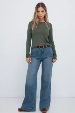 T-shirt en maille d&eacute;coup&eacute; avec boucle d'&eacute;paule