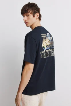 T-shirt social interaction
