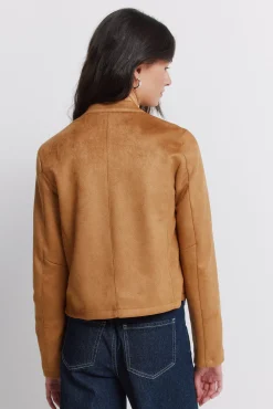 Veste courte en daim synth&eacute;tique