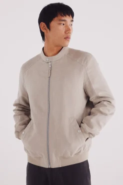 Veste effet daim micro-perfor&eacute;