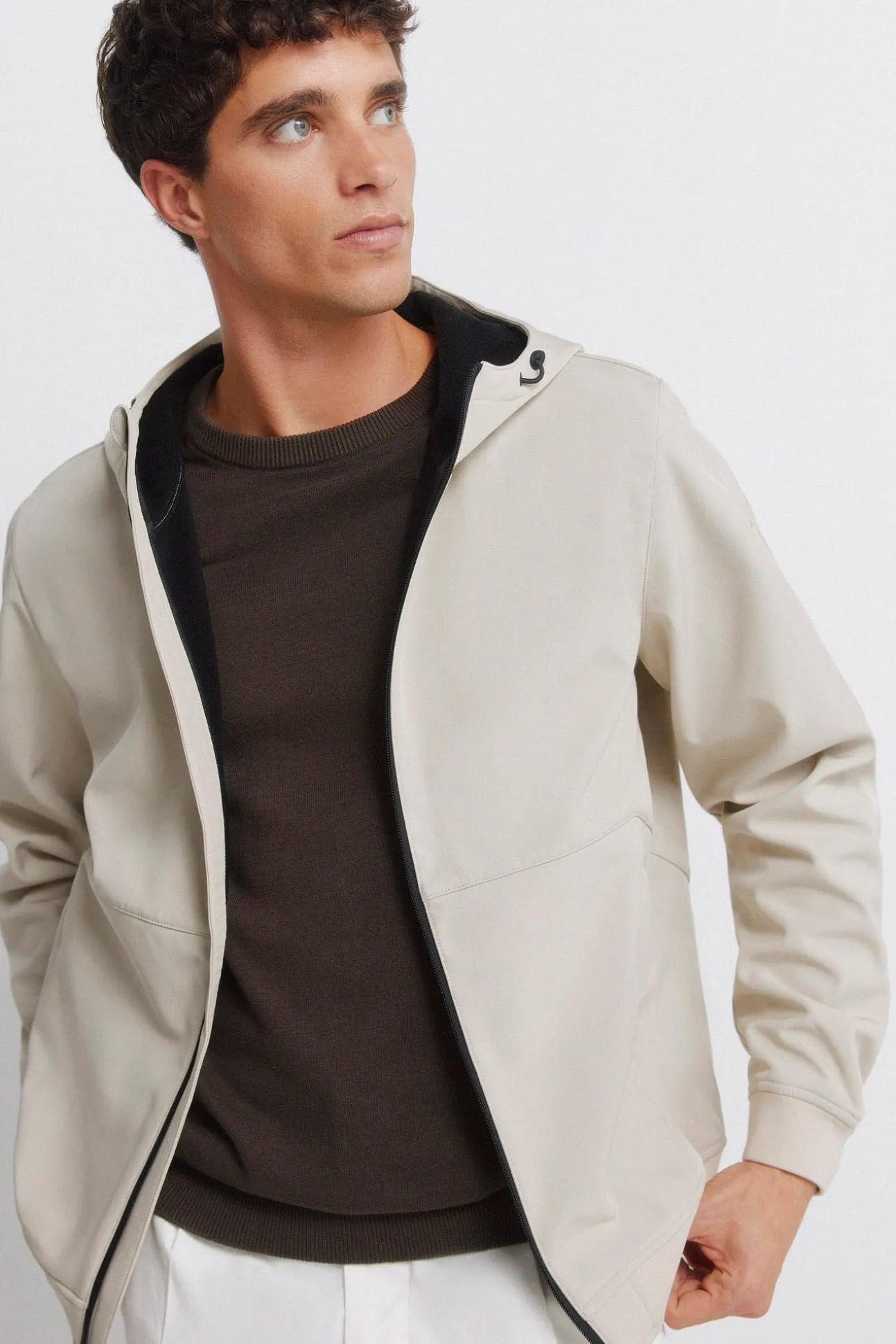 Veste softshell à capuche